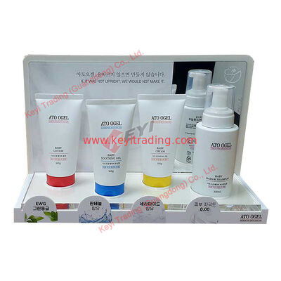 Nuovo design personalizzato di fabbrica espositore acrilico cosmetico di fascia alta supporto per espositore per trucco supporto acrilico bianco per prodotti