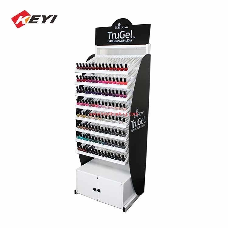 Espositore per smalti Opi con ripiano in metallo stratificato dal design personalizzato per negozio di cosmetici